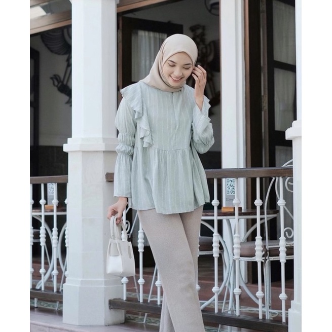 Riana Blouse Tosca by Vanilla Hijab