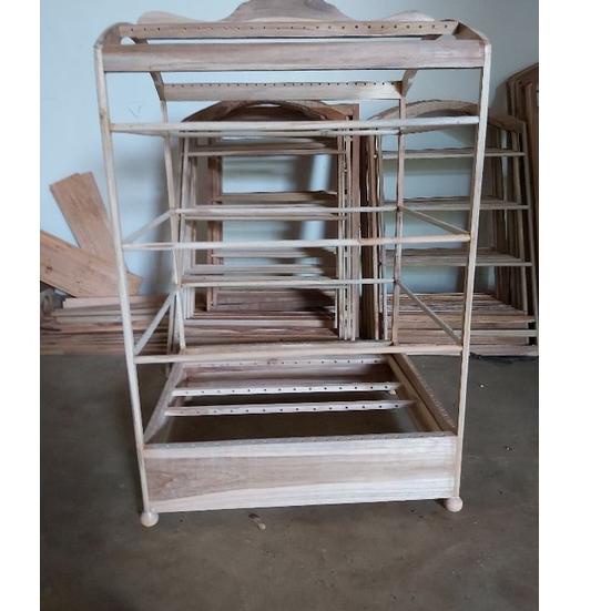 Terbaru sangkar ambrukan replika raja