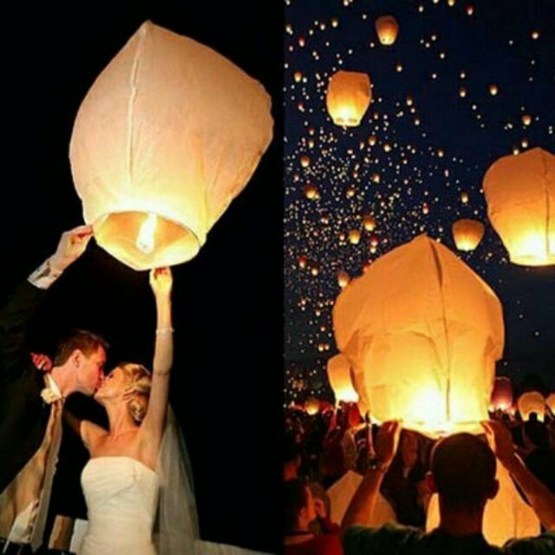 Lampion Terbang Sky Lantern Perlengkapan Pesta