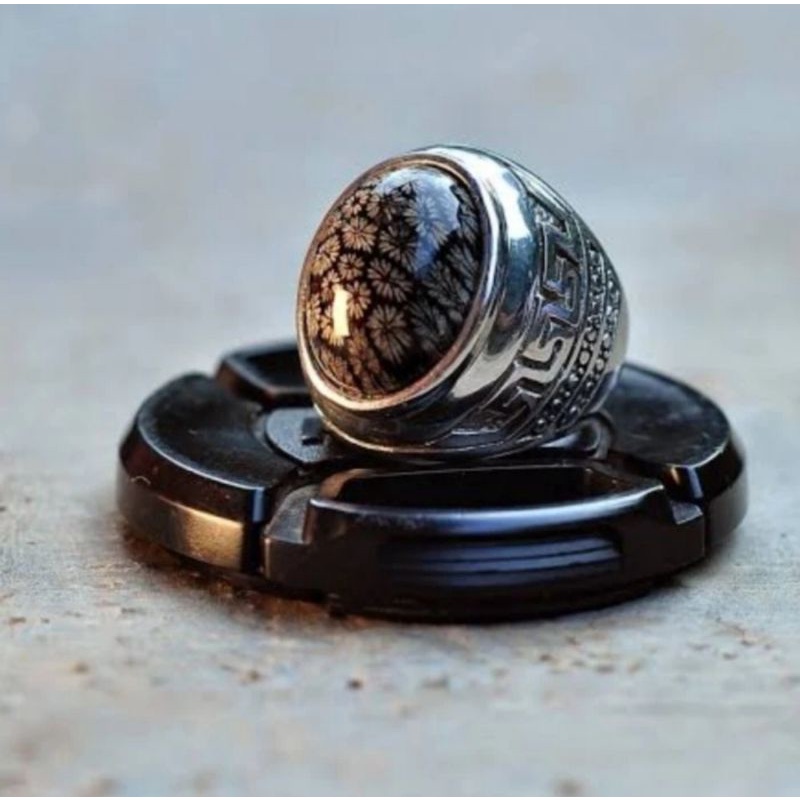 Batu Akik Teratai Hitam Srilangka