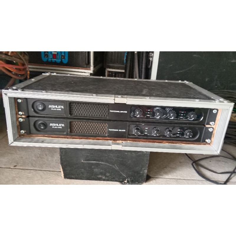 power buil up ashley play 4500 4chanel