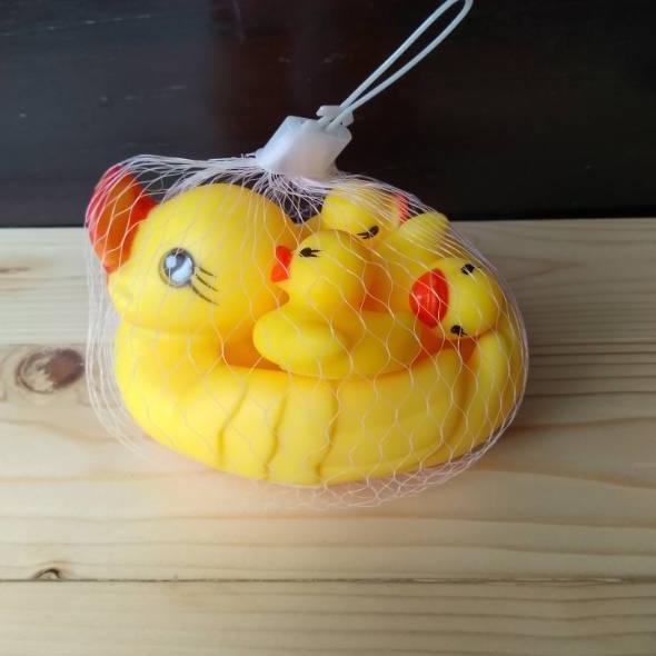 TERMURAH MAINAN BEBEK karet bunyi Mainan bayi