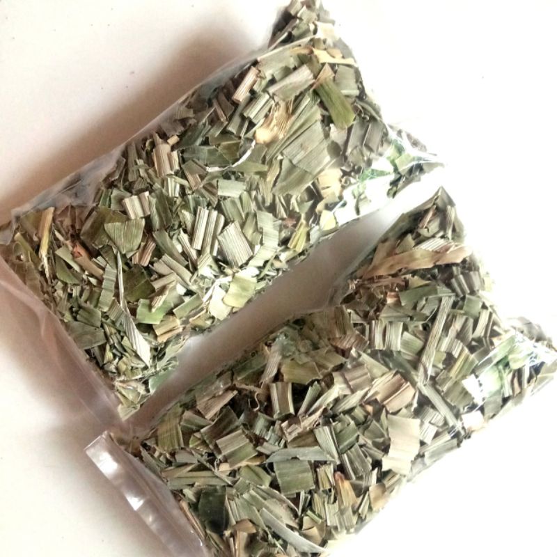 

PENGHARUM MASAKAN DAUN PANDAN WANGI 100GR