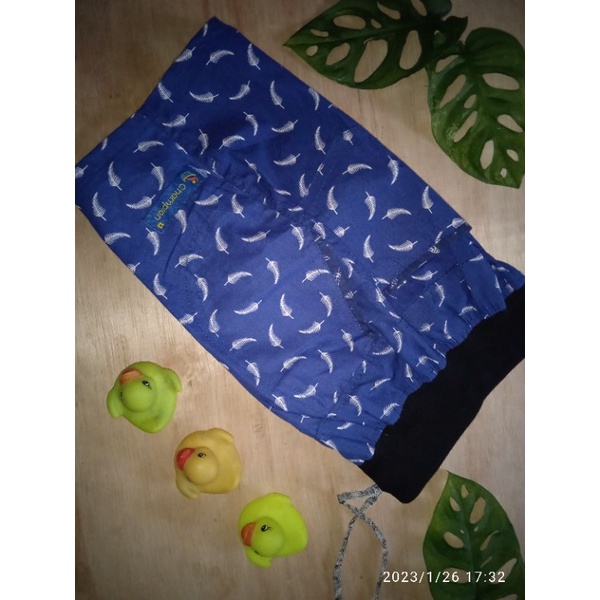 CELANA  CHINOS  ANAK MOTIF PENDEK 1-3 TAHUN