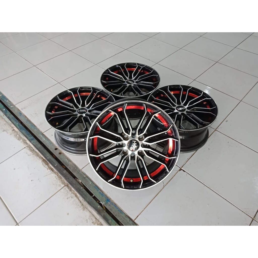 Velg Hsr Penuba R15 H8x100/114 Bisa Untuk Vios Jazz Vtec Mobilio Freed Spin Ignis