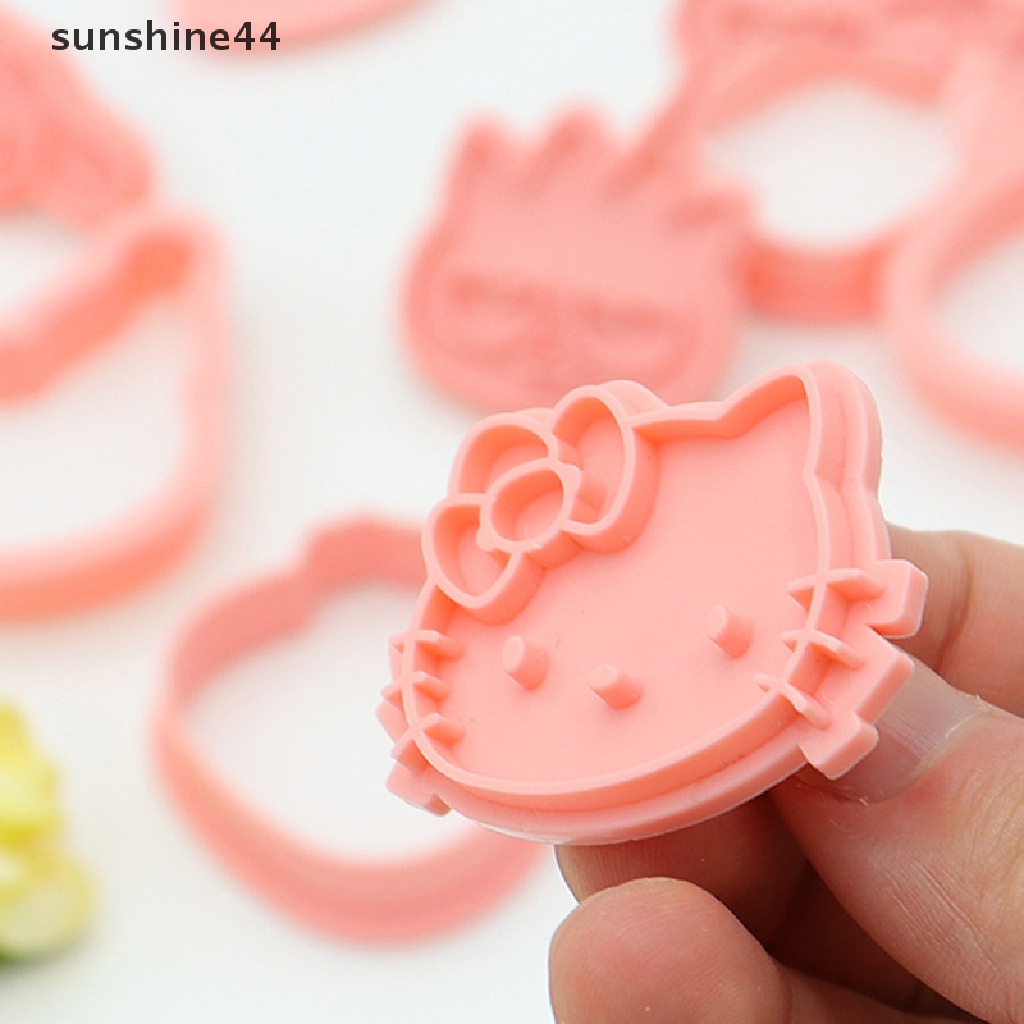 Sunshine 1PC Seri Kartun Cetakan Biskuit Fondant Pastry Cutter Alat Baking Cookies Cetakan.