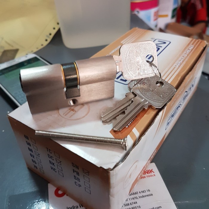 Pengaman Kunci Silinder Dekson 60Mm Sn Deluxe Cylinder