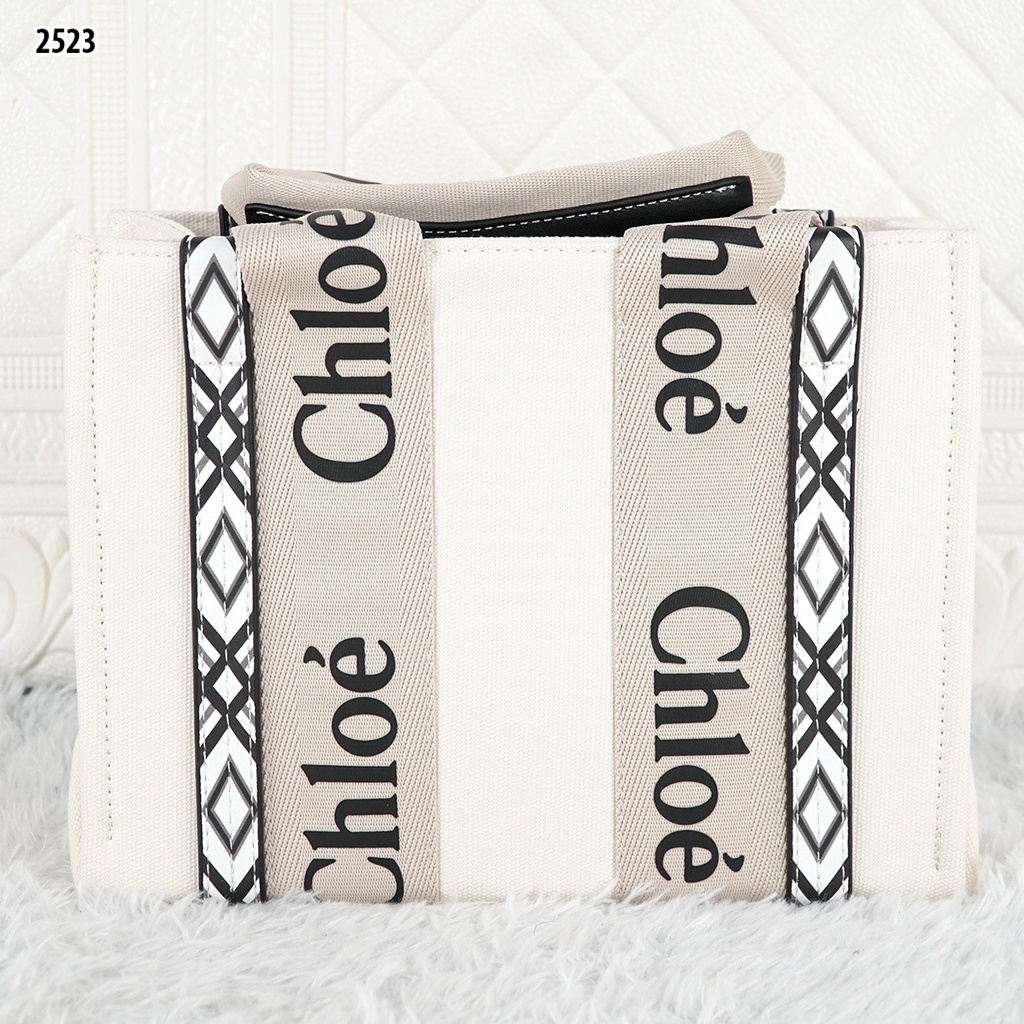 Ch Woody Tote Bag Mini 2523 (with Box)