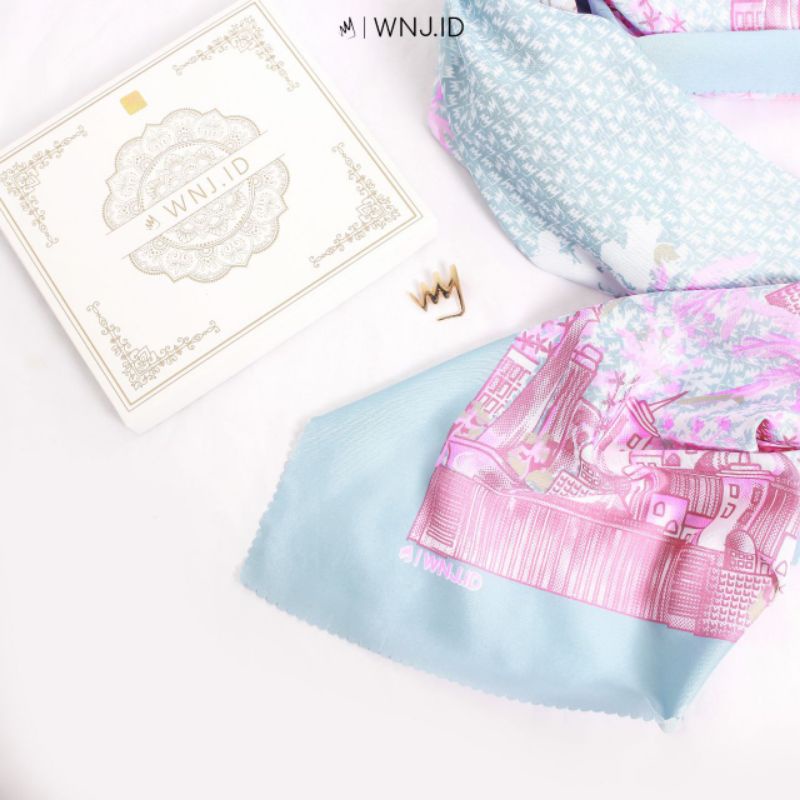 Scarves Istiqlal Batavia WNJ Wanoja Hijab Jilbab Segiempat Motif Packaging Gift Box Hampers Ramadhan