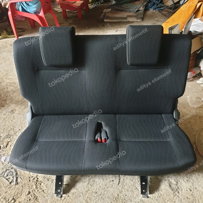 {BEKAS} Jok belakang sigra hitam Murah