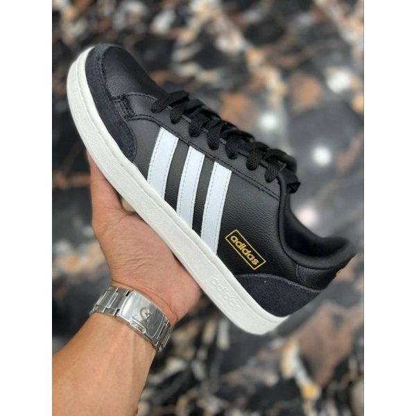 Sepatu Adidas Klasik Pria. Ukuran 39-43. Grade Orie