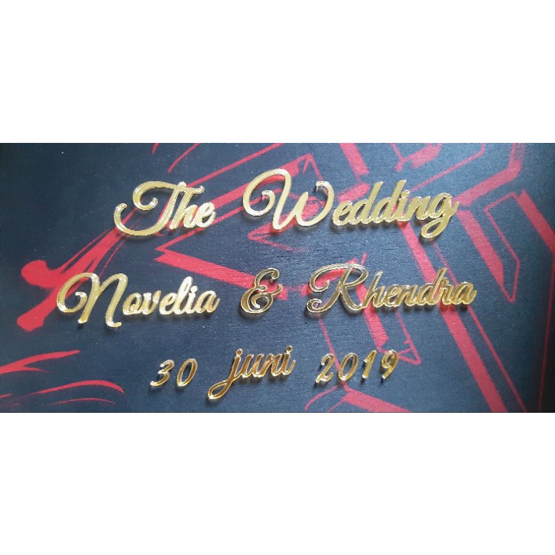 cutting akrilik miror gold