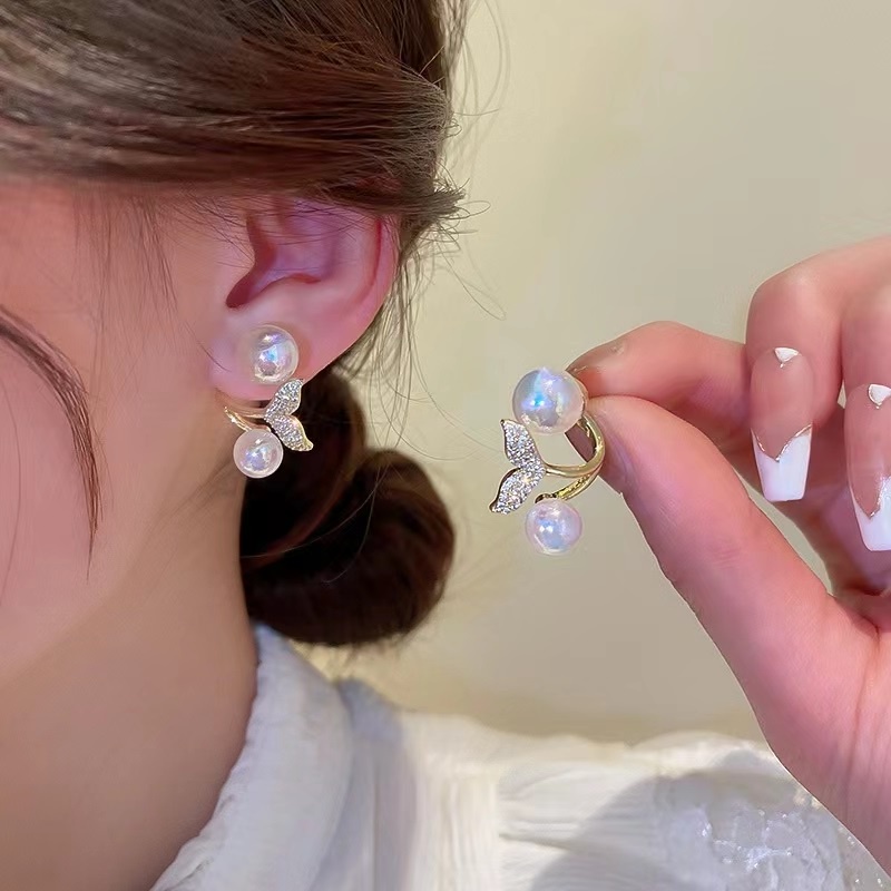 Fashion Kristal Tulip Anting Untuk Wanita Bunga Hati Hypoallergenic Stud Earring Perhiasan Aksesoris