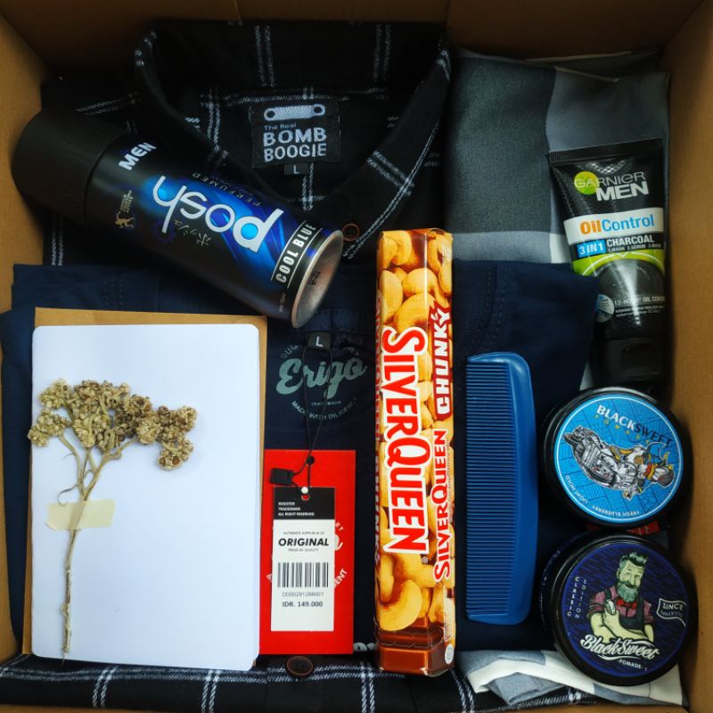 

REKOMEND HAMPERS GIFT BOX COWOK KADO ULANGTAHUN / NIKAHAN / VALENTINE / LEBARAN MURAH