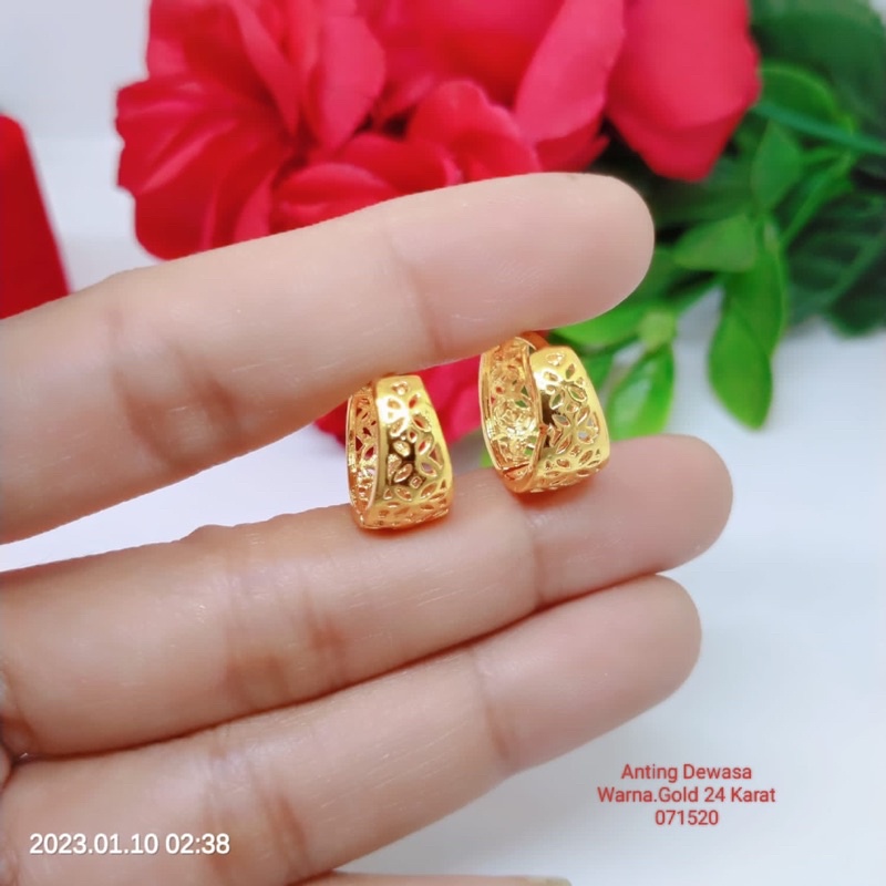 Anting Dewasa Warna Gold 24 k Perhiasan Aksesoris Fashion Terlaris Termurah