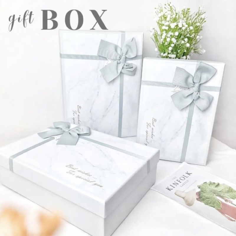 

Hampers Gift Box