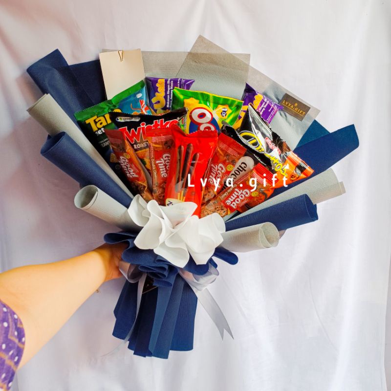 (SNACK 0032) Lvya.gift Buket snack mix snack | Buket snack murah | Hadiah wisuda | Buket snack wisuda | Buket snack ulang tahun | Buket anniversary | Buket hari guru | Buket hari ibu | hadiah wisuda | kado ulang tahun