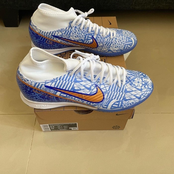 SEPATU FUTSAL NIKE SUPERFLY 9 ACADEMY IC ORIGINAL ART DQ5312182