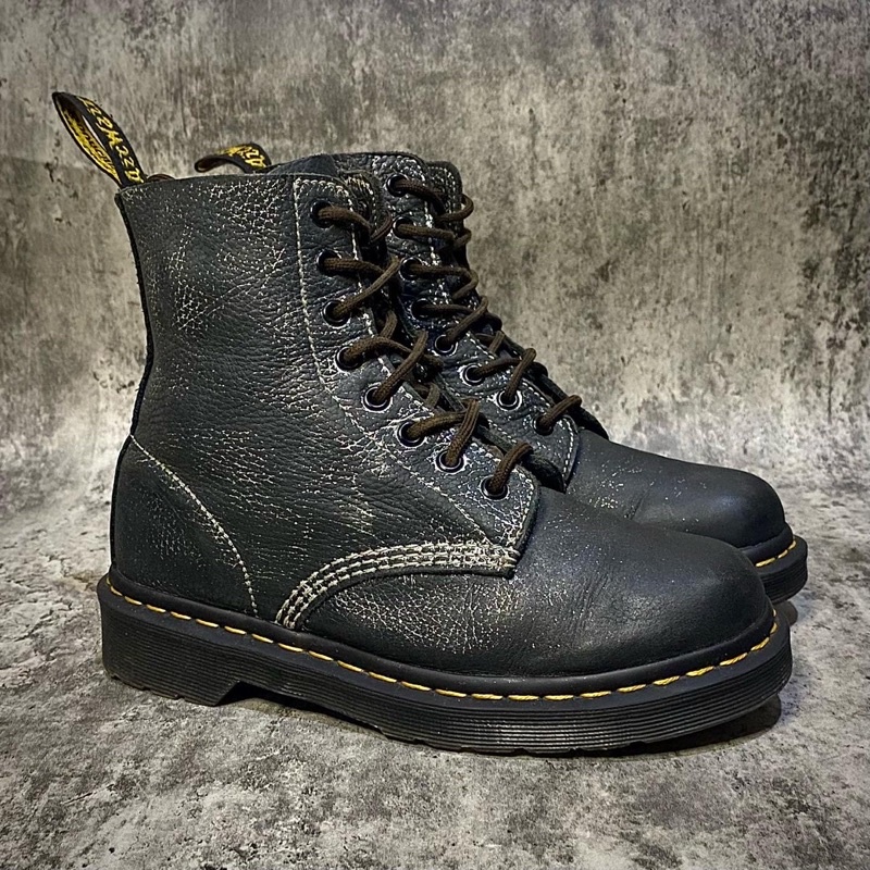 Size 38/39. Dr martens 1460 grey met ( docmart dr. martens 1460 1461 101 939 saxon chelsea wingtip b