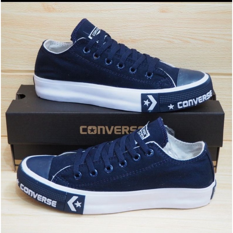 Sepatu Converse Cowok Cewek Sneakers Formal Elegant