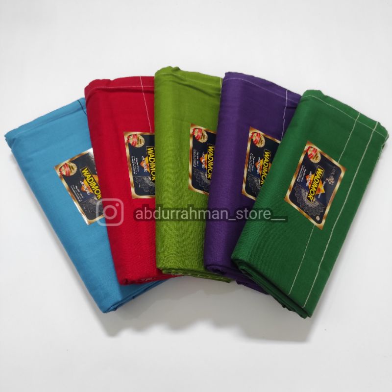 Sarung Wadimor Polos Pria Dewasa Tapih Wadimor Polos Pria Dewasa