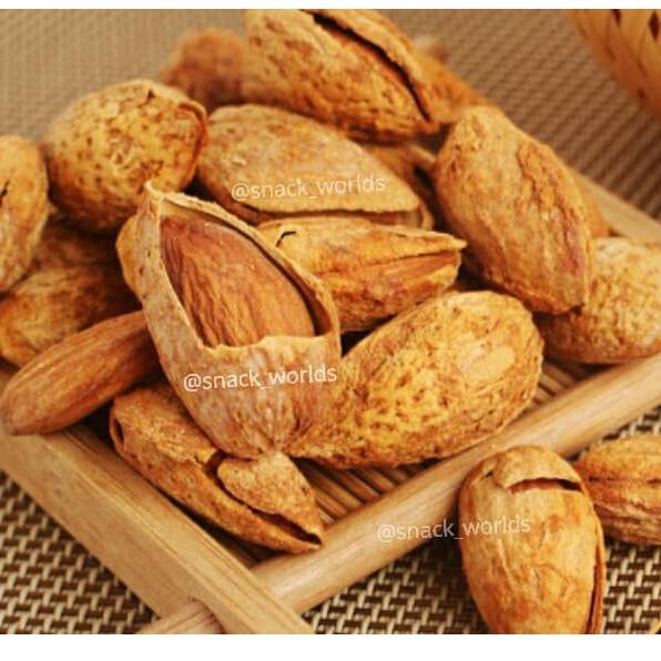 

Super Promo _ 500gram Almond Roasted CREAMY ( Kacang Panggang ) USA California in Shell bakar ☏