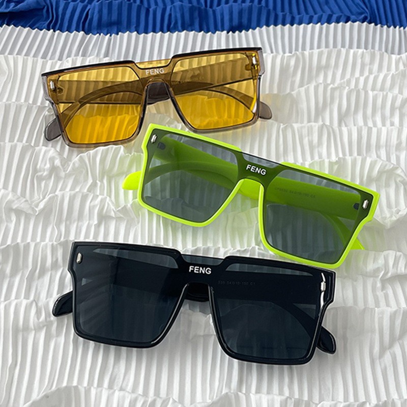 Square Decoration Black Frame Sunglasses One-piece Big Frame Kacamata Hitam Modis Modern Kacamata Perlindungan UV Sunglasses Untuk Wanita Dan Pria