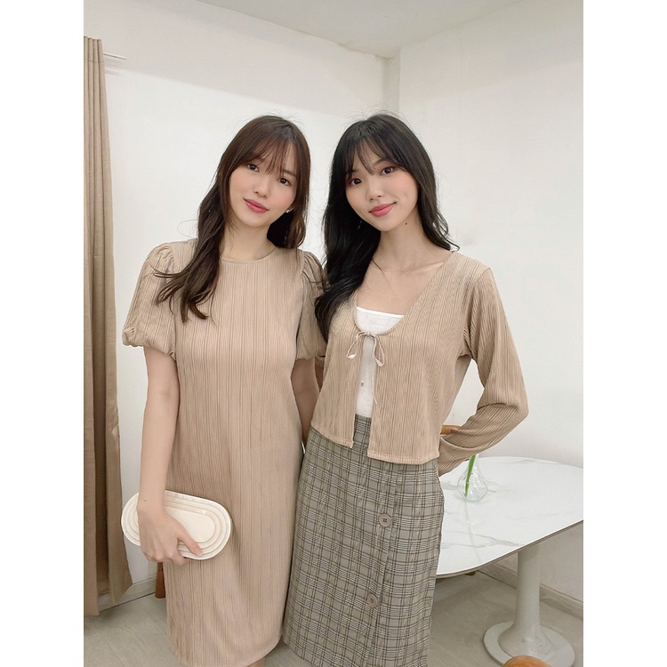 Kadaka D-0211 Dress Pleats Premium Puffy Sleeves Detail Pearl