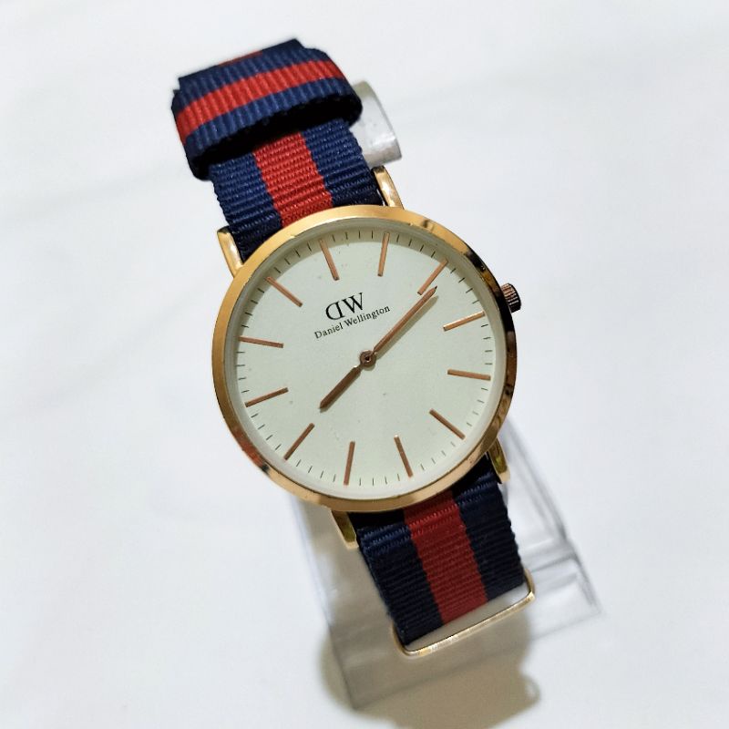 Jam Tangan Pria Tali Canvas free kardus dan batrei