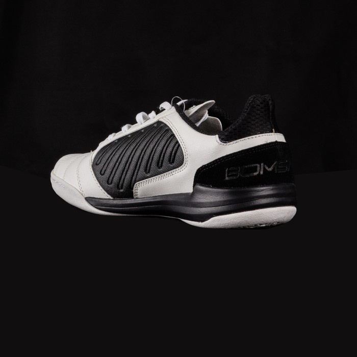 CALCI SEPATU FUTSAL BOMSALA BEYONDER - WHITE