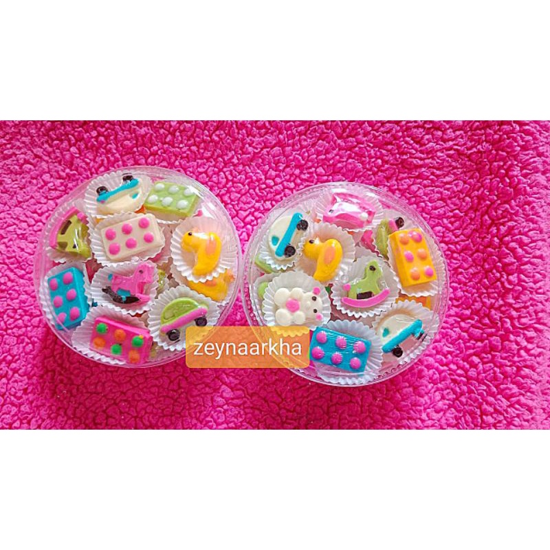 

coklat karakter lego/isi full 28pcs, lego,mobil2an,kuda2an,beruang