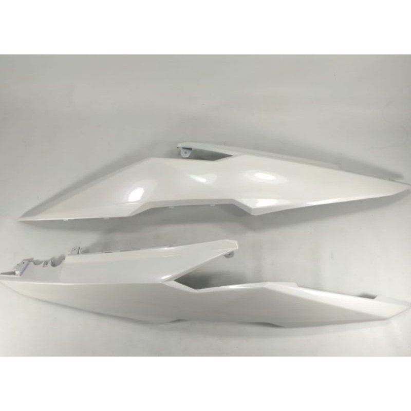 Cover body rangka belakang Honda Beat esp stret 2016-2019 putih