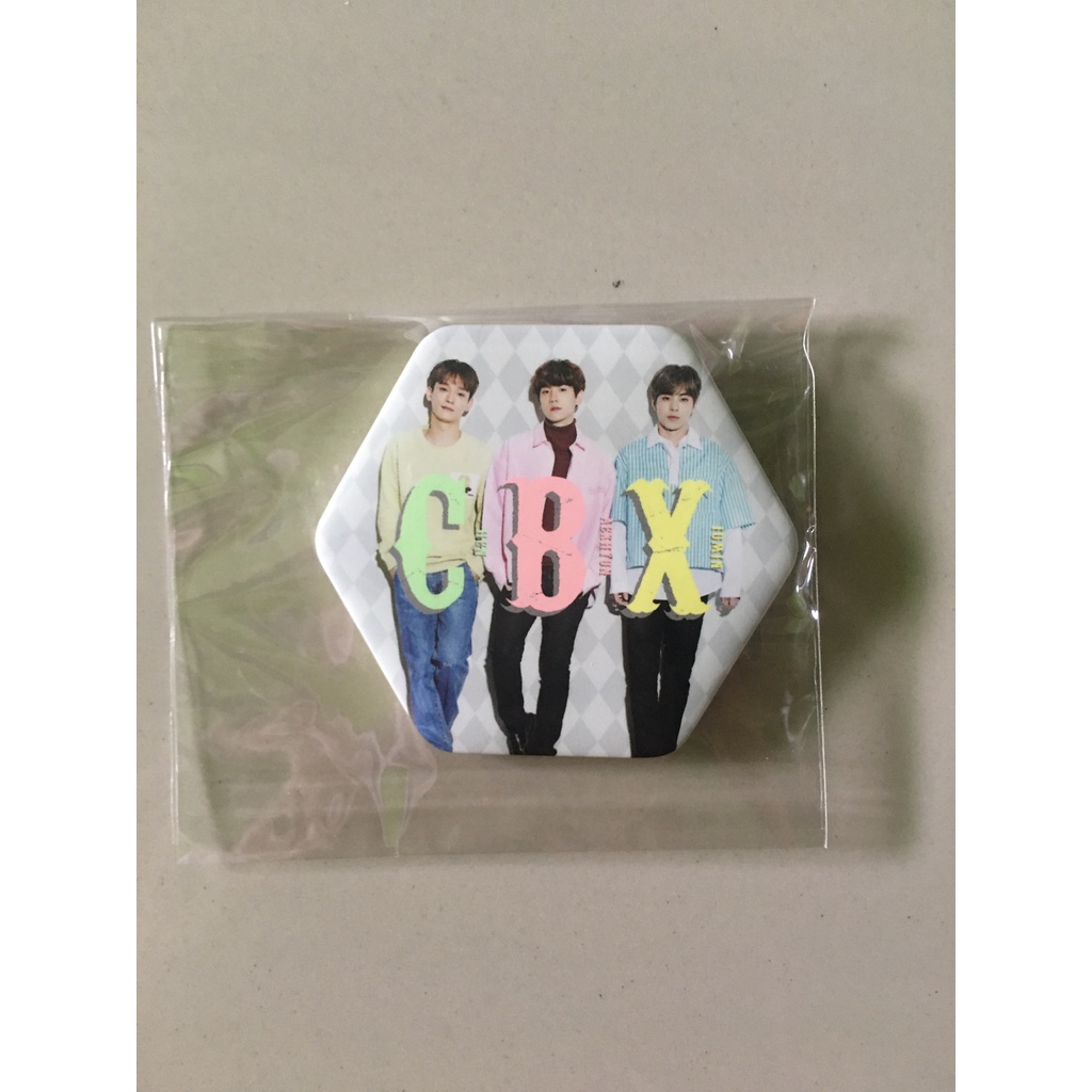 BADGE EXO-CBX “ MAGICAL CIRCUS ” 2019 -Special Edition