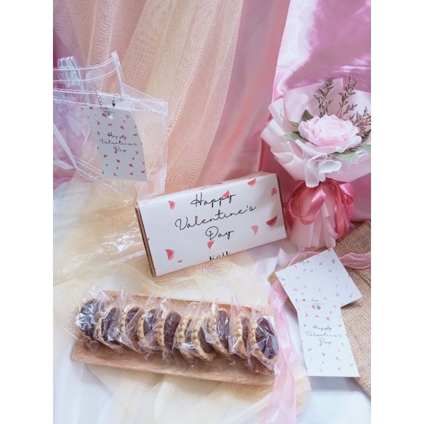 

Hampers Valentine Romantic| Pie Brownies Mini