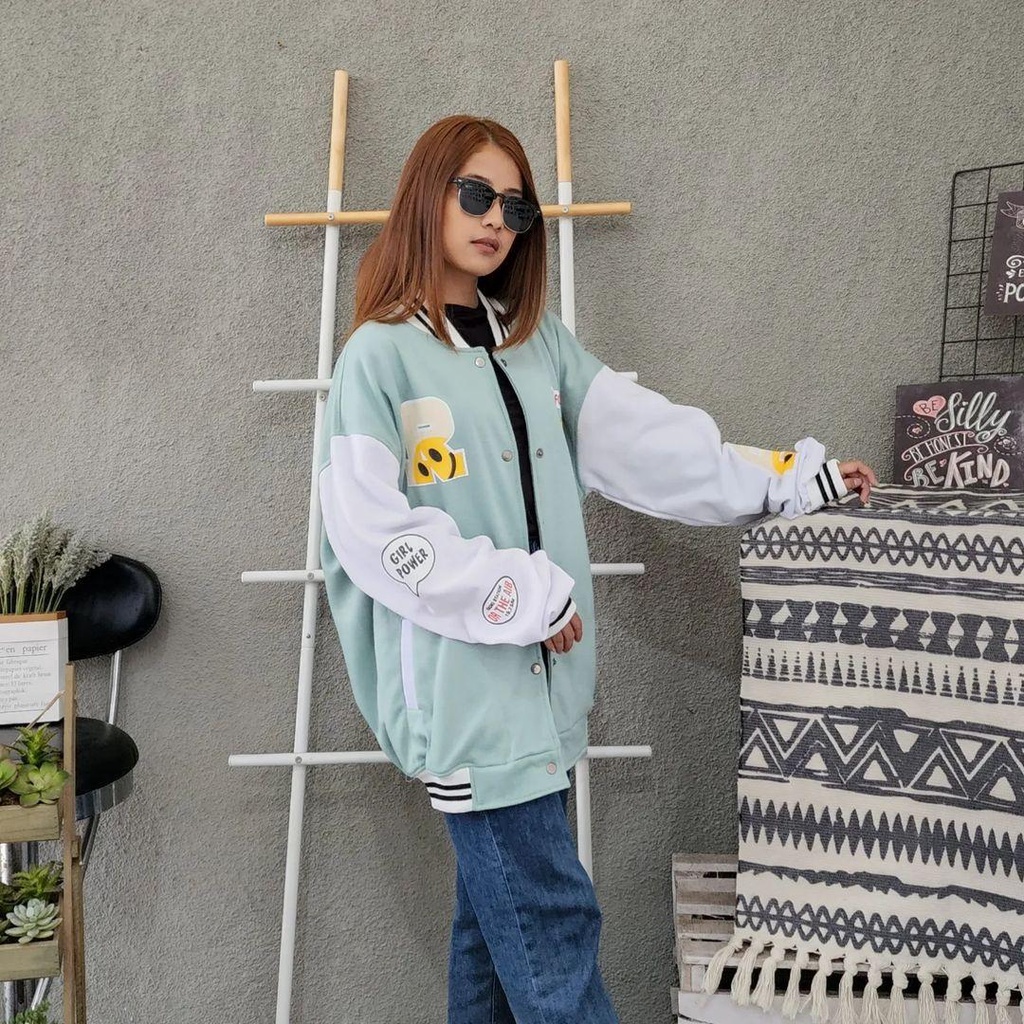 MW- Jaket Sweater Baseball Varsity R 33 MINT XXL bisa untuk pria/wanita