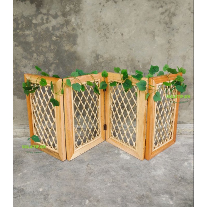 sketsel kayu/sketsel rotan/ pembatas/ backdrop