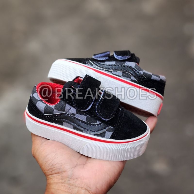 Sepatu anak oldskool dan slip on chexkerboard hitam merah casual cewek cowok