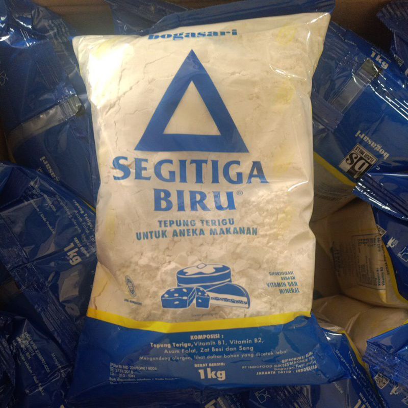 Tepung Segitiga Biru kemasan 1kg