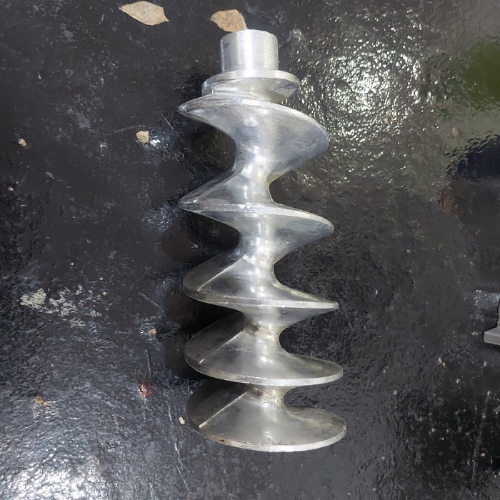 Gili Ulir Gilingan Daging 32