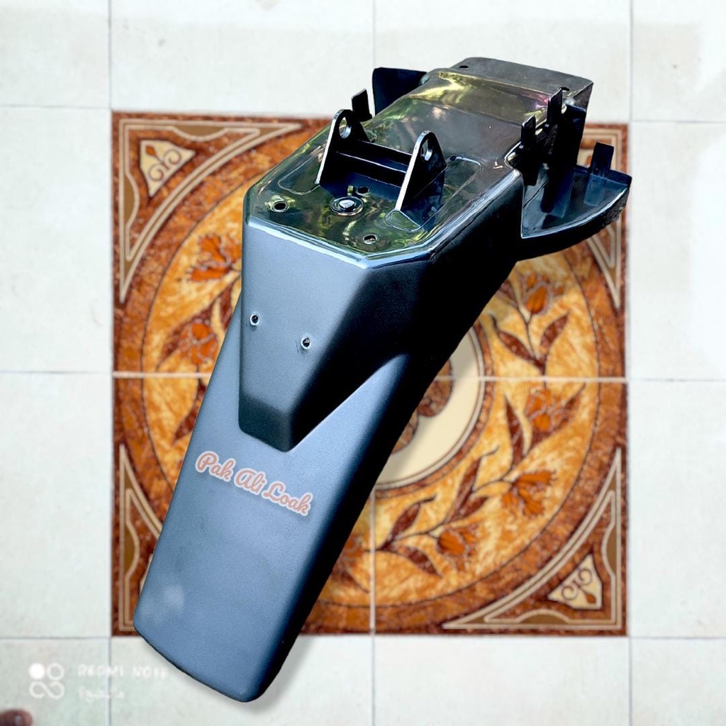 cover spakbor slebor BELAKANG Suzuki Shogun kebo tornado GS