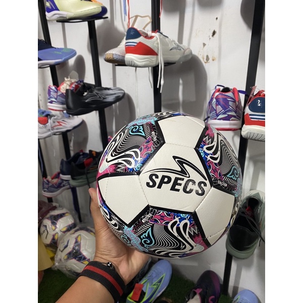 bola kaki specs