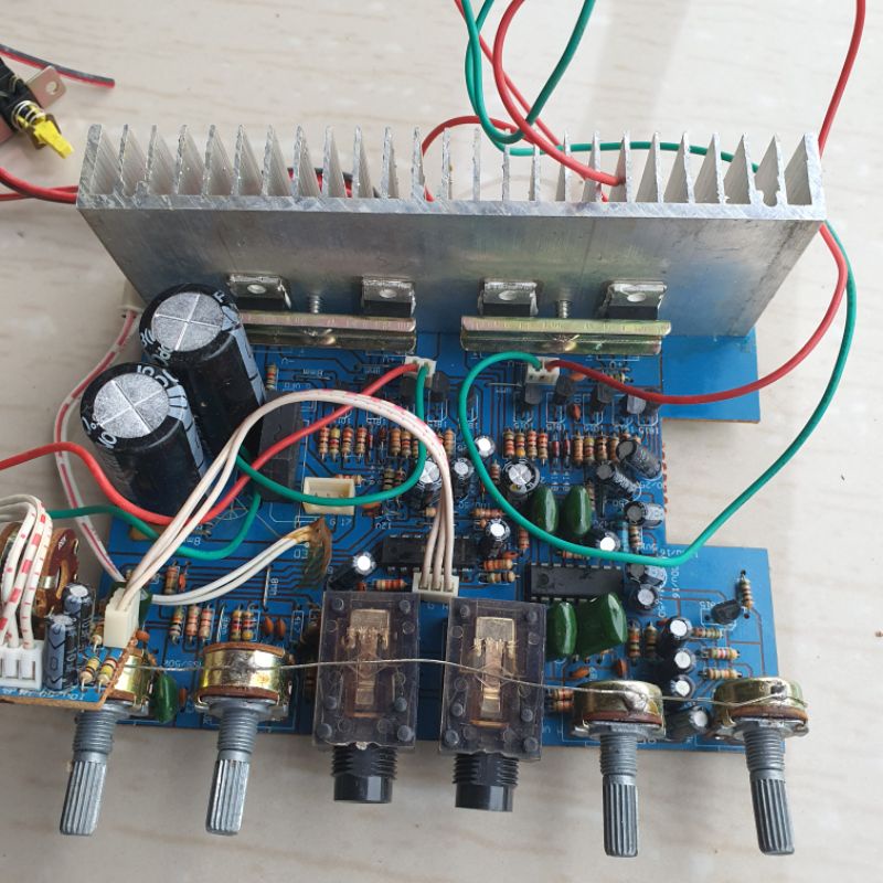 KIT SPEAKER AKTIVE STEREO SISA PRODUKSI PABRIK MEREK PROTON