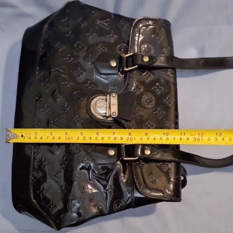 TAS LOUIS VUITTON BLACK LIMITED PRELOVED