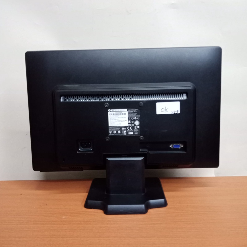 MONITOR MEREK HP LED 19 INCH WIDE HP V194 VGA LCD HP 19 INCH BERGARANSI MURAH MERIAH