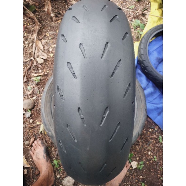 ban softcoumpond belakang moge Michelin power rs ukuran 180/55 ring 17