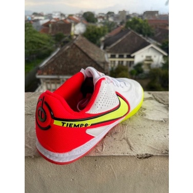SEPATU FUTSAL NIKE TIEMPO REACT LEGEND IX PRO IC WHITE VOLT BRIGHT C