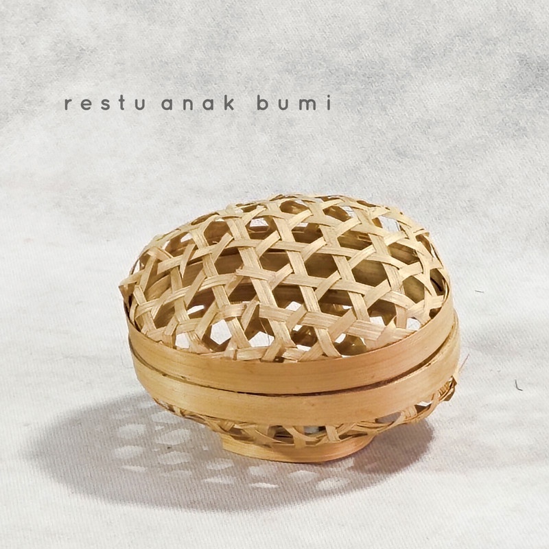 

(B076) Toples Bambu Baru Capsul 14x10/Hadiah/Lamaran/Parcel Lebaran/Natal/Acara/Catering/Souvenir/Wadah Serbaguna/Basket/Craft/Fruit Box/Sembako/Teh/Gula/Beras/Telur/Seserahan/Kado/Gift/Hampers/Hantaran/Makanan/Minuman/Keranjang Buah