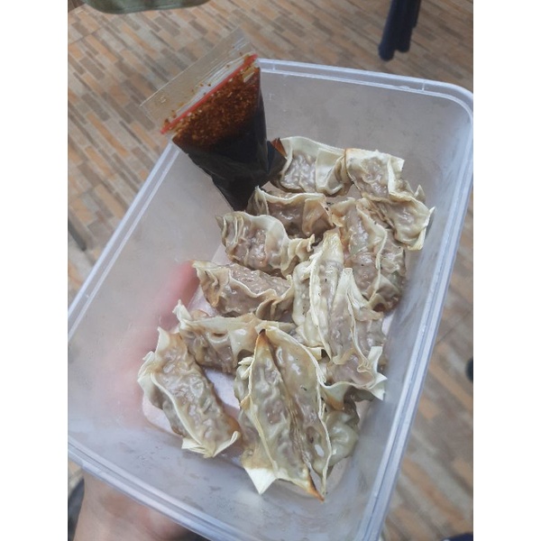 

GYOZA AYAM (SIAP MAKAN) HALAL