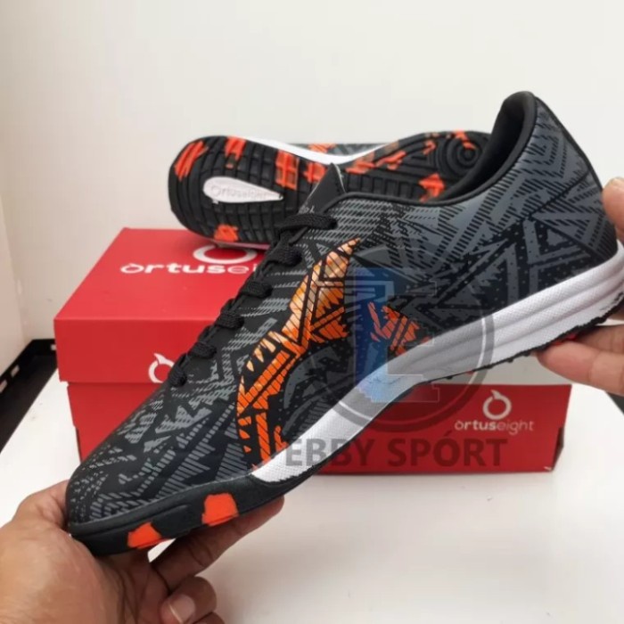 SEPATU FUTSAL PAKET LENGKAP ORTUSEIGHT VOLT FG HITAM REAL FOTO