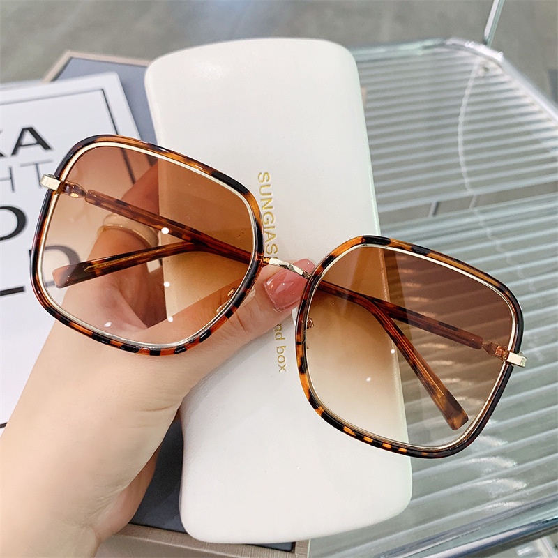 Kacamata Hitam Fashion Square Shades Untuk Wanita/Pria Eyewear